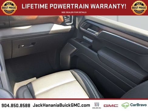 Used 2024 GMC Sierra 1500 Denali w/ Denali Reserve Package AWD/4WD image 17