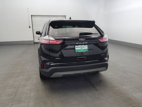 Used 2024 Ford Edge SEL image 6