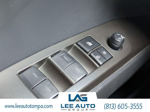 Used 2023 Toyota Camry SE FWD image 20