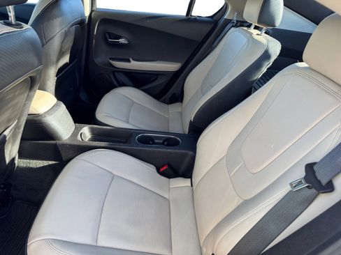 Used 2011 Chevrolet Volt Premium w/ Premium Trim Package image 13