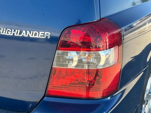 Used 2004 Toyota Highlander 2WD V6 image 18