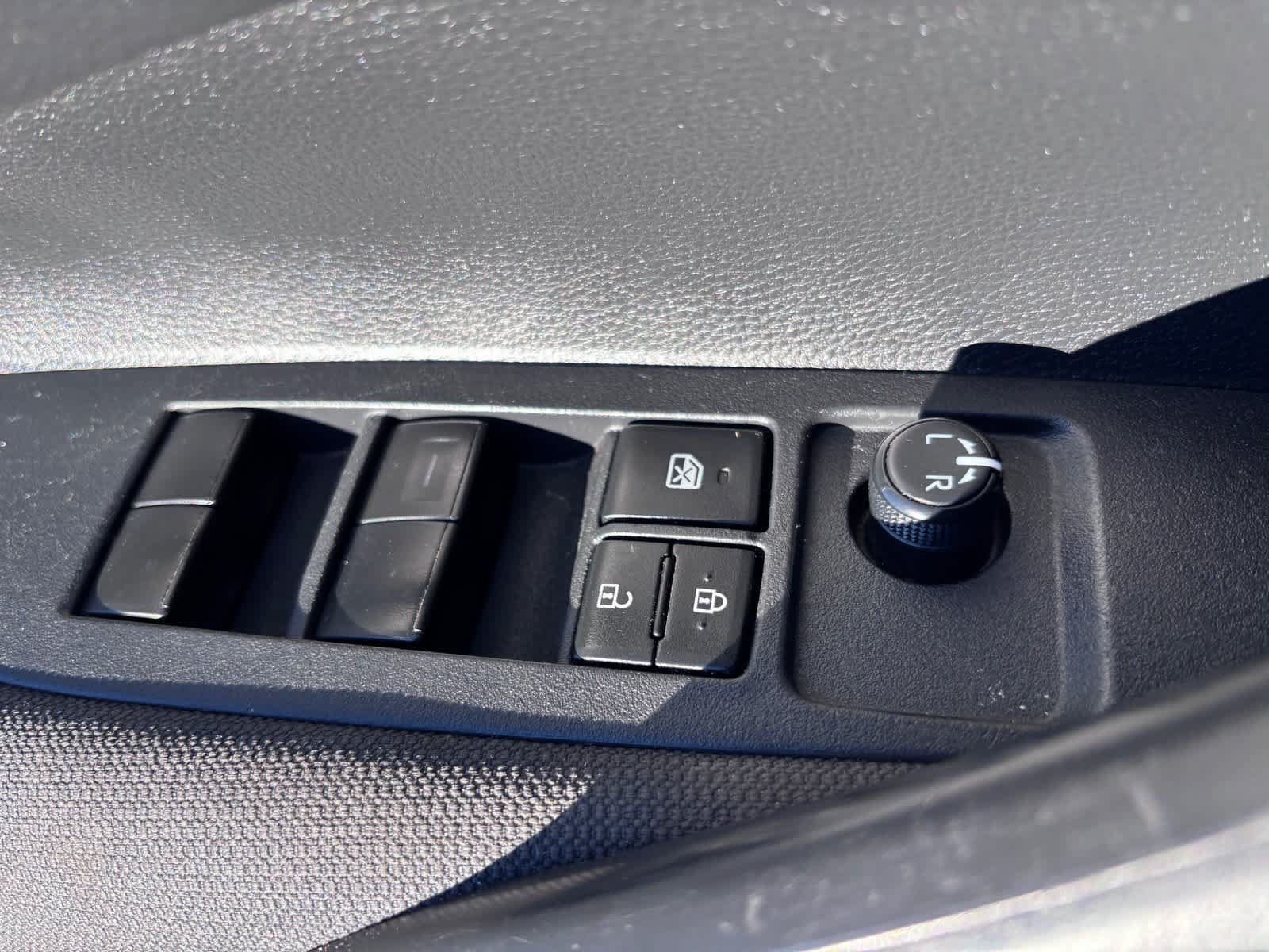 Used 2023 Toyota Corolla LE FWD image 16
