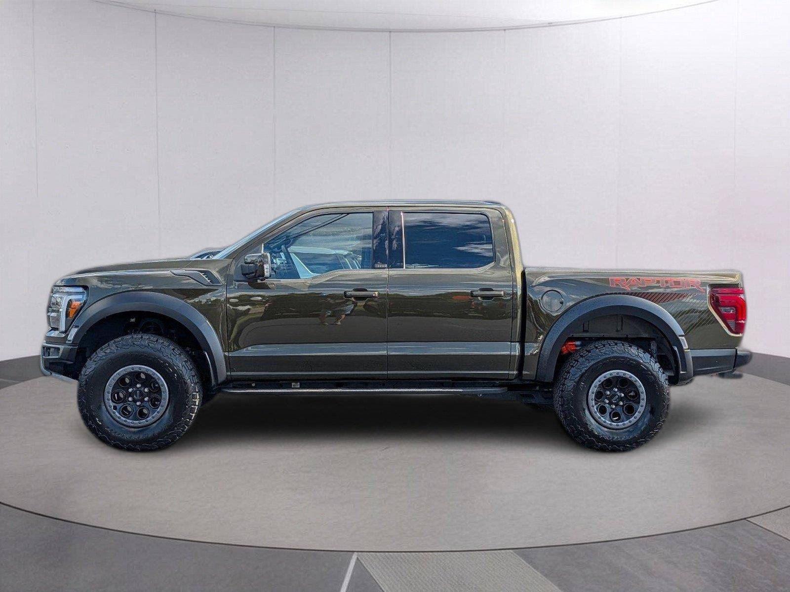 Used 2025 Ford F150 Raptor AWD/4WD image 2