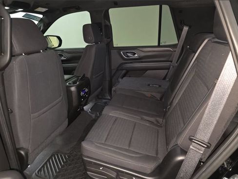 Used 2021 Chevrolet Tahoe LS RWD image 7