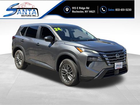 Used 2024 Nissan Rogue S FWD image 3