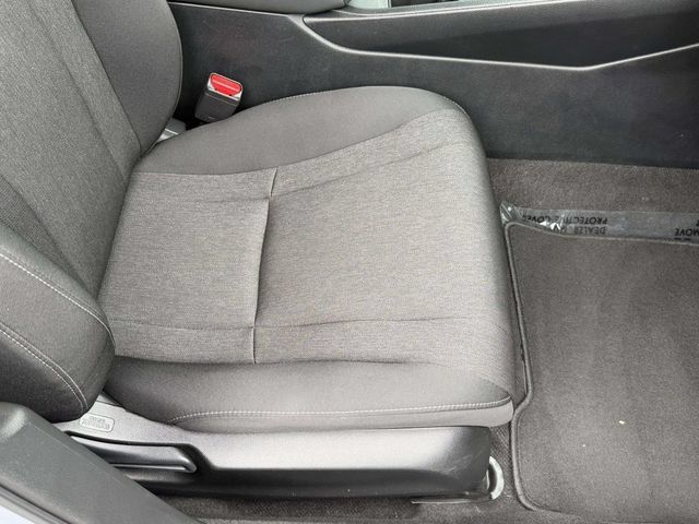 Used 2024 Honda Accord EX image 9