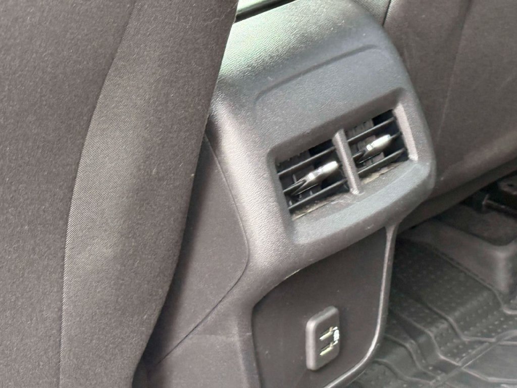Used 2024 Chevrolet Equinox LT w/ LPO, Floor Liner Package AWD/4WD image 11