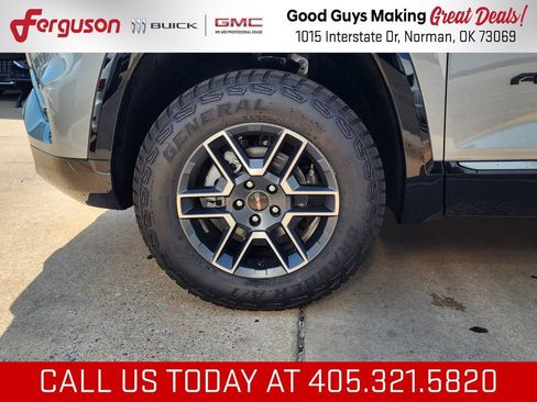 New 2027 GMC Terrain AT4 w/ Convenience Package III AWD/4WD image 55