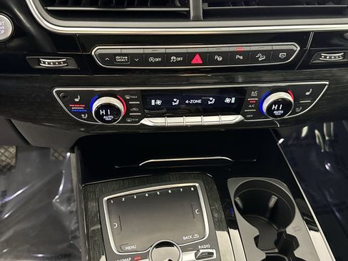 Used 2019 Audi Q7 3.0T Prestige image 13