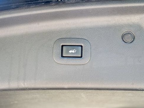 Used 2015 INFINITI QX80 4WD w/ Theater Package image 57