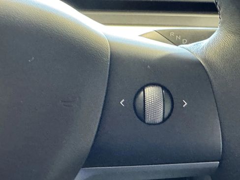 Used 2023 Tesla Model 3 Performance image 18