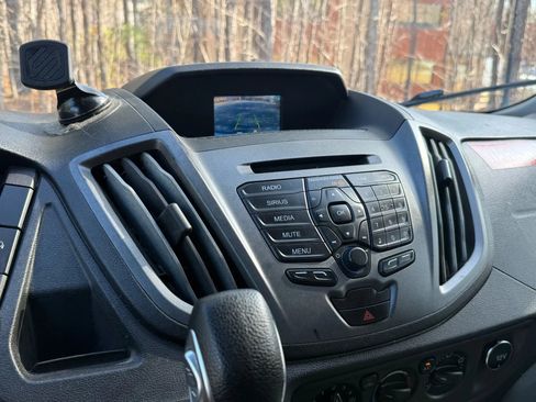 Used 2019 Ford Transit 150 148 Medium Roof image 34