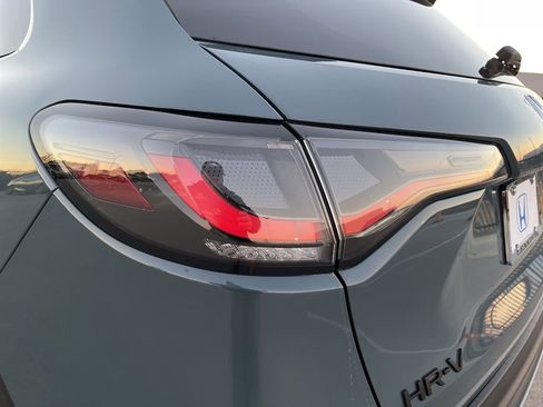 Used 2026 Honda HR-V Sport image 7