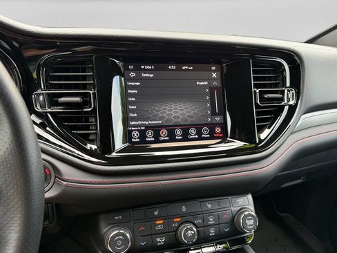 Used 2024 Dodge Durango GT w/ Blacktop Package AWD/4WD image 22