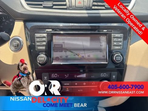 Used 2015 Nissan Rogue SL w/ SL Premium Package FWD image 24