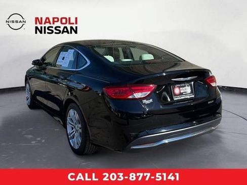 Used 2015 Chrysler 200 Limited FWD image 5
