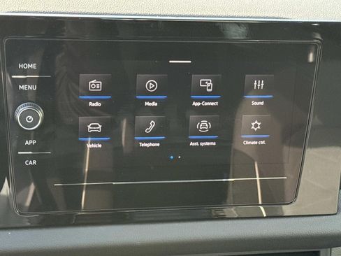 Used 2025 Volkswagen Jetta Sport image 25