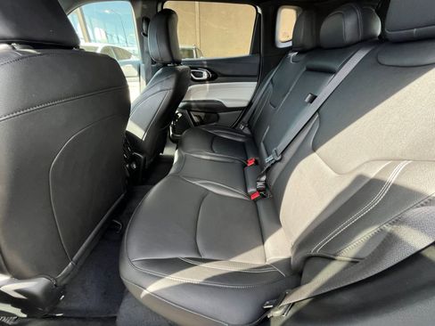 Used 2025 Jeep Compass Limited AWD/4WD image 27