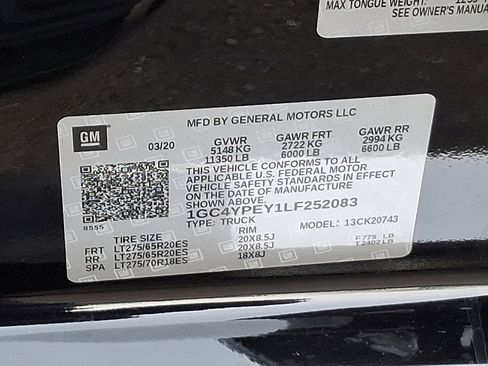 Used 2020 Chevrolet Silverado 2500 LTZ w/ LTZ Premium Package image 30