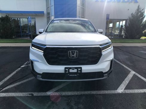 Certified 2024 Honda Pilot EX-L image 2
