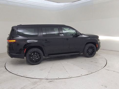 New 2025 Jeep Wagoneer Series II w/ Premium Group I image 16