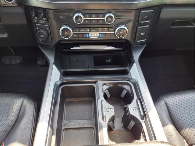 Used 2023 Ford F250 Lariat w/ Sport Appearance Package AWD/4WD image 31