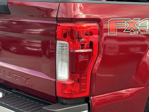 Used 2019 Ford F350 Lariat w/ Lariat Value Package image 9