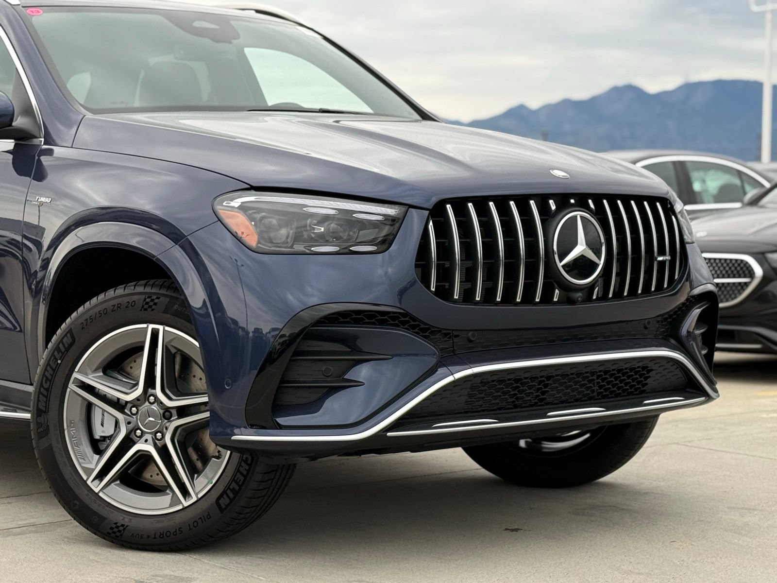 New 2026 Mercedes-Benz GLE 53 AMG 4MATIC image 3