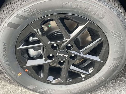 New 2026 Kia K5 LXS image 5