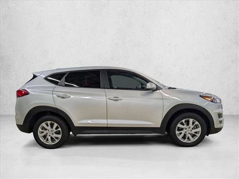 Used 2019 Hyundai Tucson SE image 4
