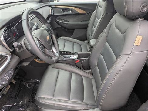 Used 2022 Chevrolet TrailBlazer ACTIV image 15
