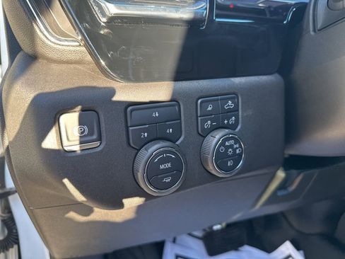 Used 2025 Chevrolet Silverado 2500 LT w/ Safety Package image 18