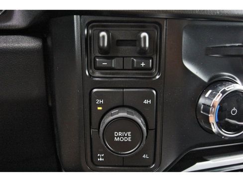 Used 2026 Ford F250 Platinum AWD/4WD image 25