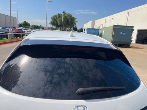 Used 2024 Honda HR-V Sport image 6