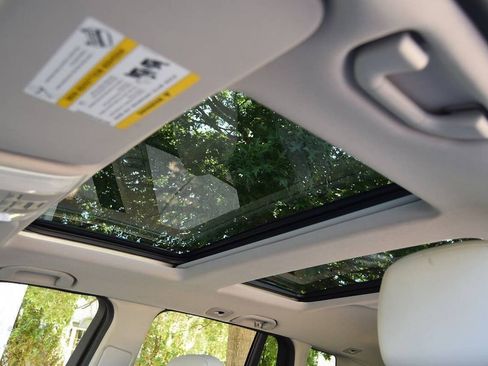 Used 2015 Mercedes-Benz GLK 350 4MATIC image 45