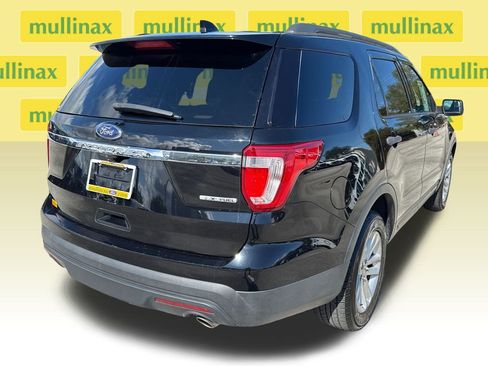 Used 2016 Ford Explorer FWD image 4