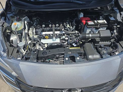 Used 2025 Nissan Versa SV FWD image 19