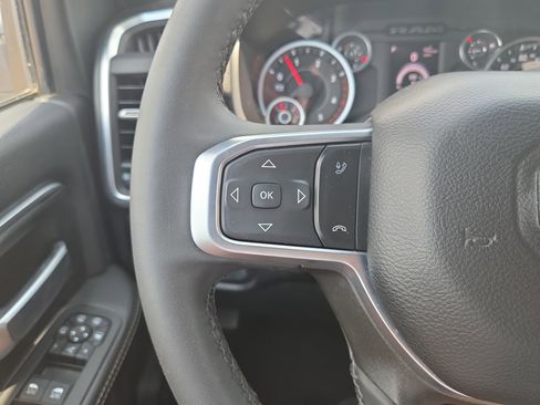 Used 2025 RAM 2500 Big Horn AWD/4WD image 11