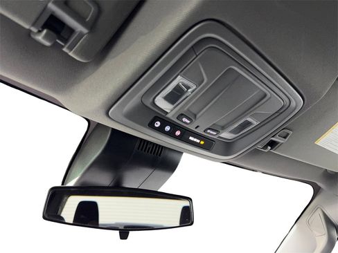 Used 2024 Chevrolet Silverado 1500 LT image 68