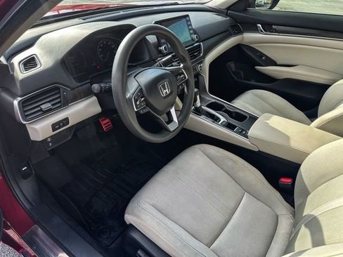 Used 2018 Honda Accord EX image 13