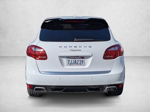 Used 2013 Porsche Cayenne AWD/4WD image 7