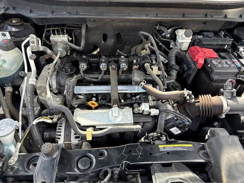 Used 2024 Nissan Kicks SV FWD image 35