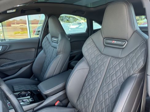 Used 2025 Audi S5 Prestige w/ Prestige Package AWD/4WD image 5