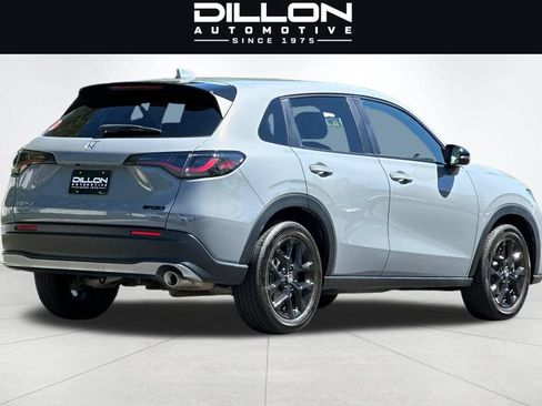 Used 2025 Honda HR-V Sport image 4