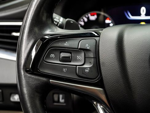 Used 2023 Buick Enclave Avenir image 34