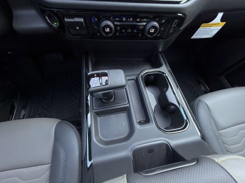 New 2026 Chevrolet Silverado 1500 ZR2 w/ ZR2 Bison Edition AWD/4WD image 17