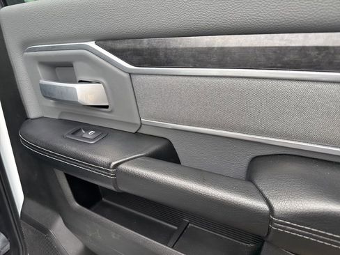 Used 2022 RAM 3500 Big Horn image 30