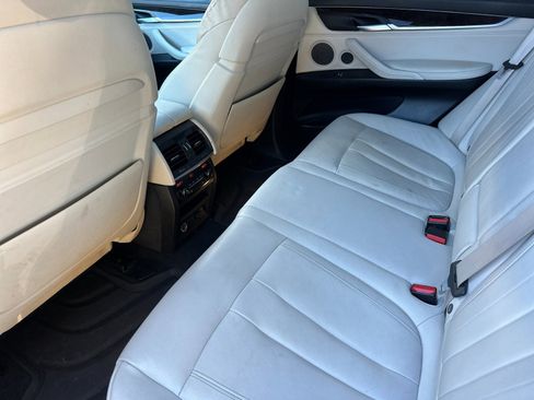 Used 2016 BMW X5 xDrive50i image 11