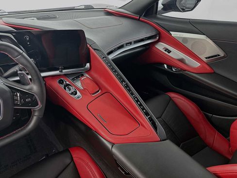 Used 2023 Chevrolet Corvette Stingray Preferred Cpe w/ Z51 Performance Package RWD image 22