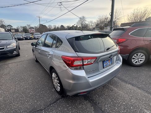 Used 2019 Subaru Impreza 2.0i w/ Eyesight image 4